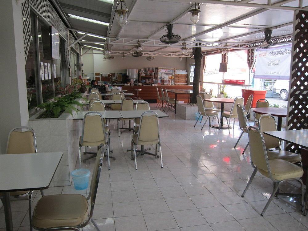 צ'יאנג מאי Chomdoi House Hotel מראה חיצוני תמונה
